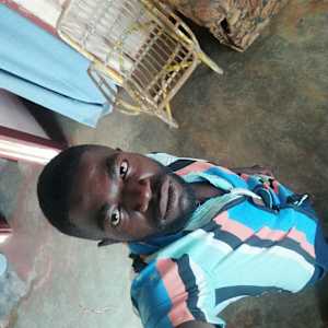 Tshenolo Lesele