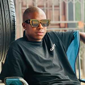 NKULULEKO Louis
