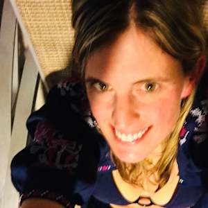 Caroline Capon