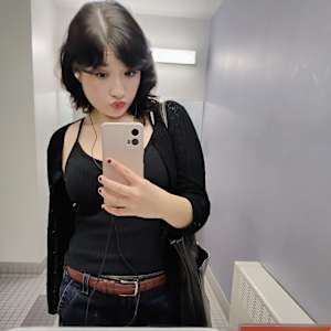 Emily Flores Piedra