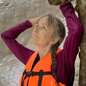 Toni Thompson