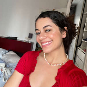 Lavinia Adams