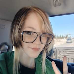 Stacia Alannia McGlocklin