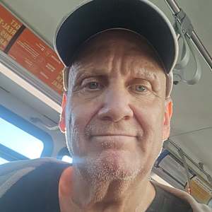 Edward J McCurdy Jr