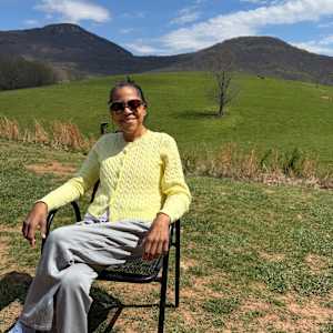 Lorraine Aragon