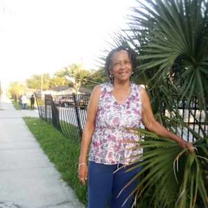 Ellen A Moffitt