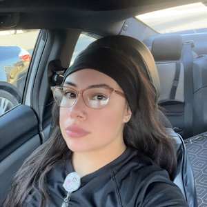 Klarissa J Hernandez