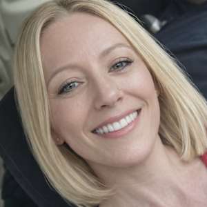 Roxanne Constantine
