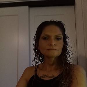 Jannette Leon