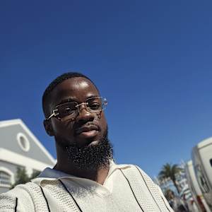 Phainos Manyere