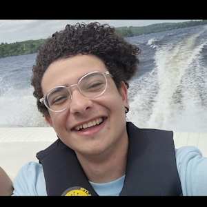 Adam shihadah