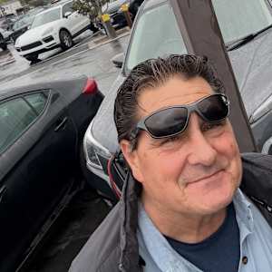 Vern Raikoglo