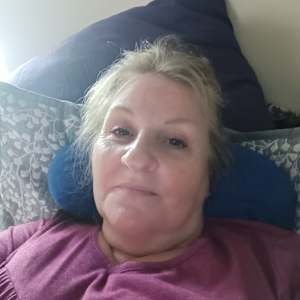 Lisa F Thompson