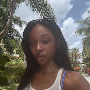 Simone