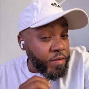 Rayvon