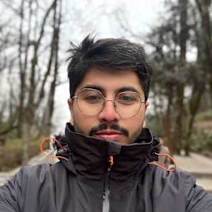 Aayaan Khan