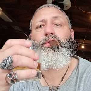 RUSSELL L VOLK