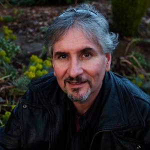 Timothy J Gablein