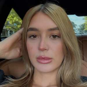 Alexandra Sanders