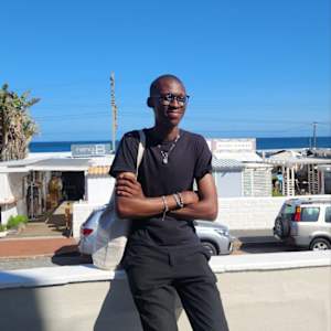 Velani Ndlovu