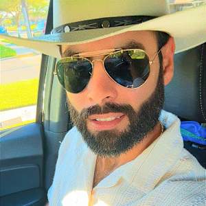 Jonathan Fajardo