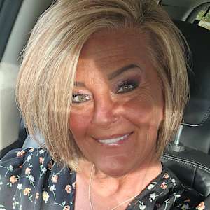 Debbie Carswell
