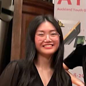 Evelyn Zhang