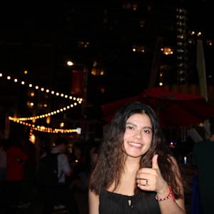 Thais Mena