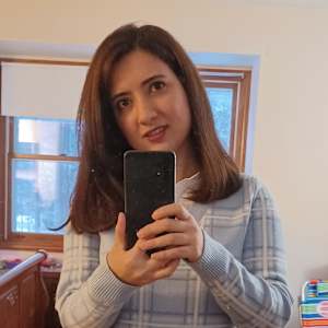 Parisa