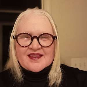 Betty Lotze