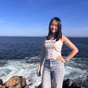 Yiwei