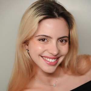 Fiona Torres