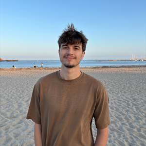 Colton Rowe