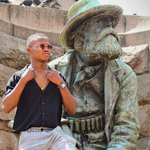 Junior