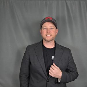 DJ