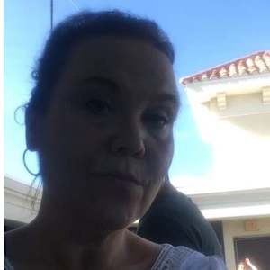 Elizabeth Adams