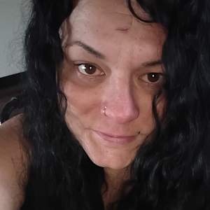 Sharron Almanza