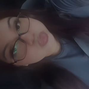 angela