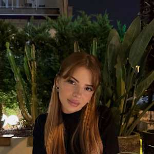 Chloe