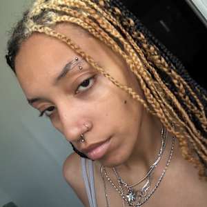 Zi