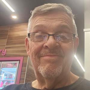 Geoffrey Edward Curti