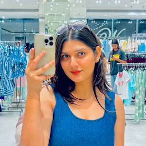 Pooja chaudhary