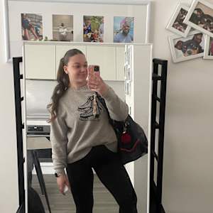 Leonie
