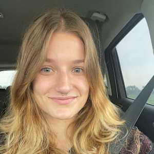 Eva Jakobs