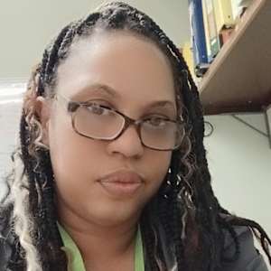Lakeisha M Johnson