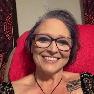 Robin L Furnish