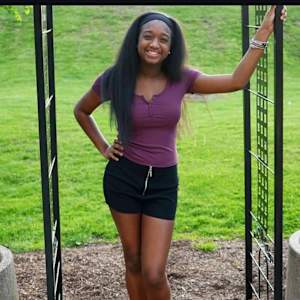 Lexes Holman