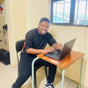 Sbusiso Ntsalaze