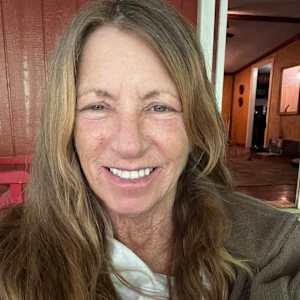 Patti F Godbee