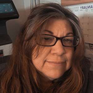 Lorann M Sheely